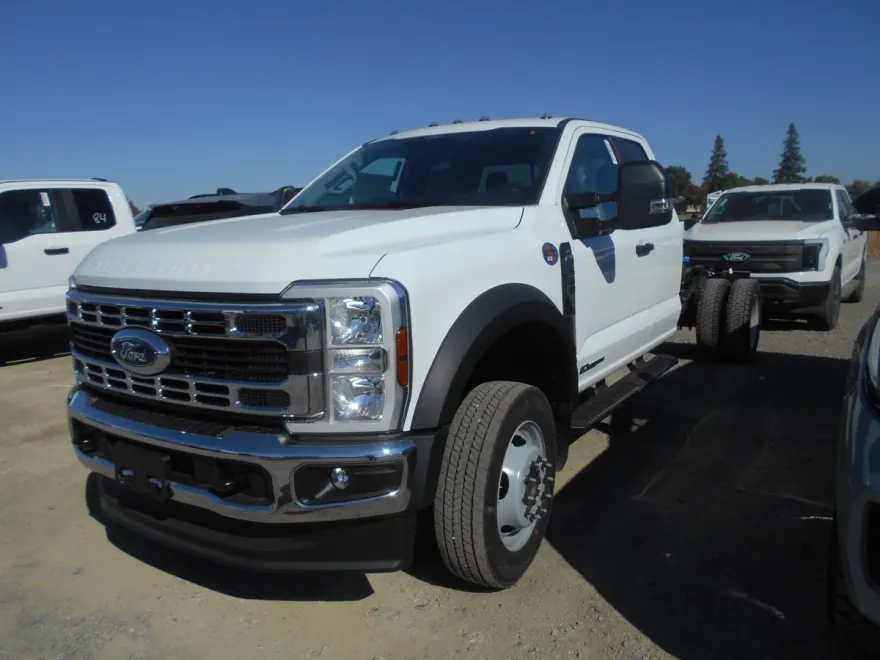 2026 Ford F-550 XL photo 1