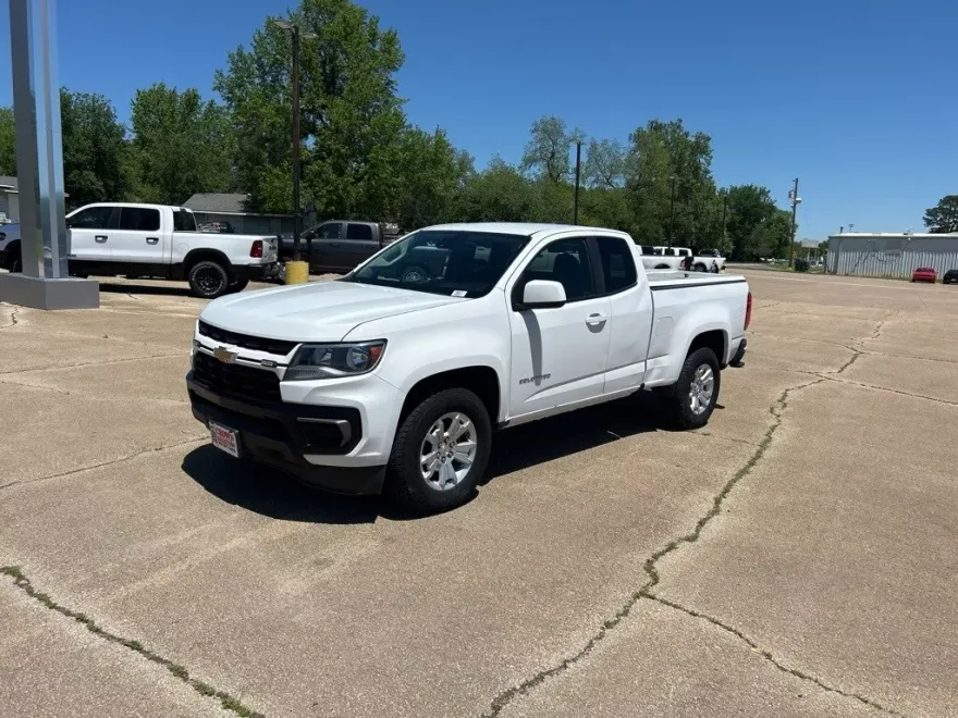 2021 Chevrolet Colorado LT photo 1