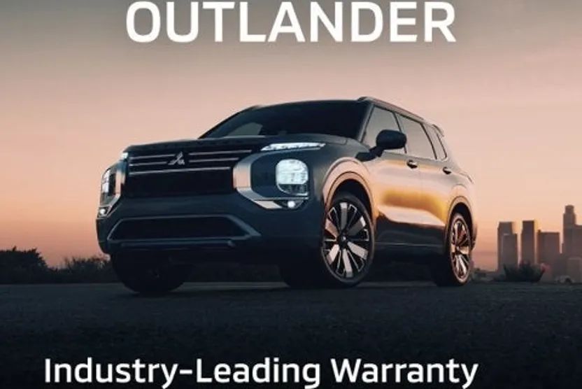 2025 Mitsubishi Outlander SE Ralliart photo 1