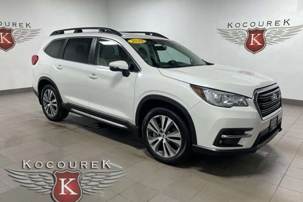 2019 Subaru Ascent Limited photo 1