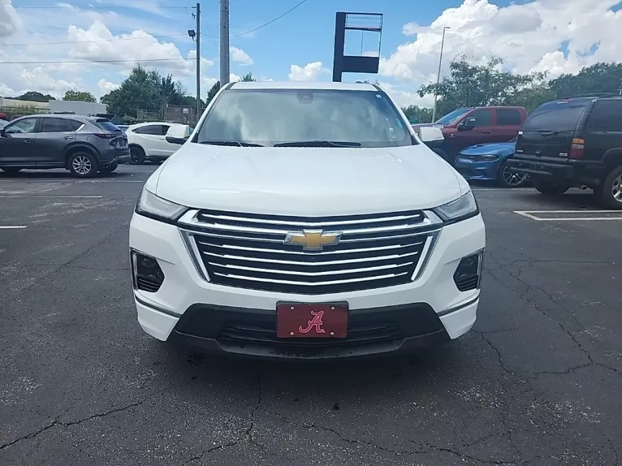2023 Chevrolet Traverse Premier photo 1