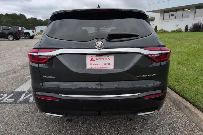 2018 Buick Enclave Avenir photo 1