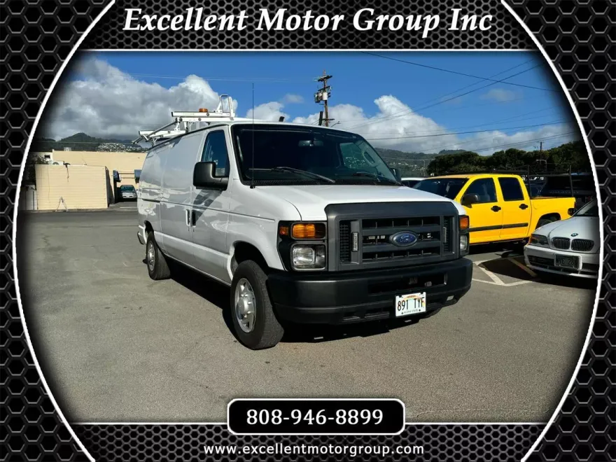 2013 Ford E-150 photo 1