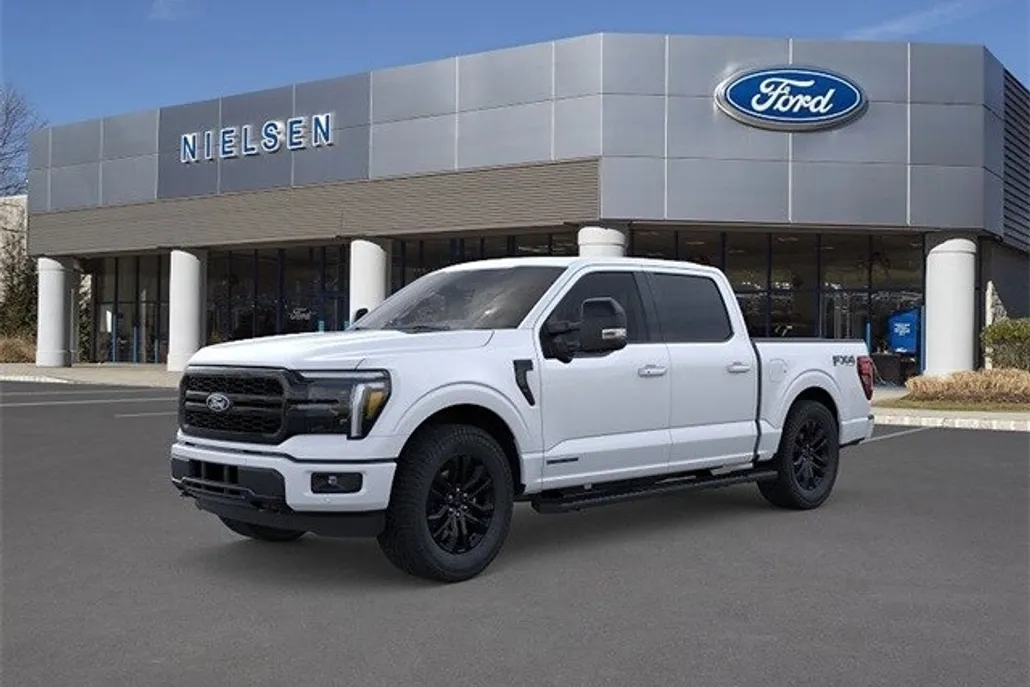 2025 Ford F-150 Lariat photo 1