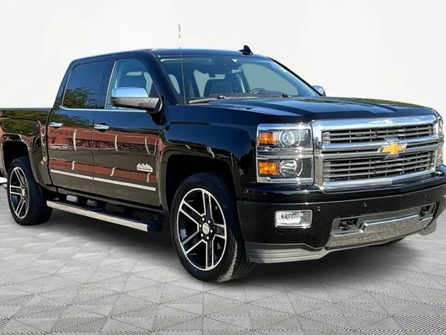 2015 Chevrolet Silverado 1500 High Country photo 1