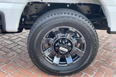 2026 Ford F-250 photo 3