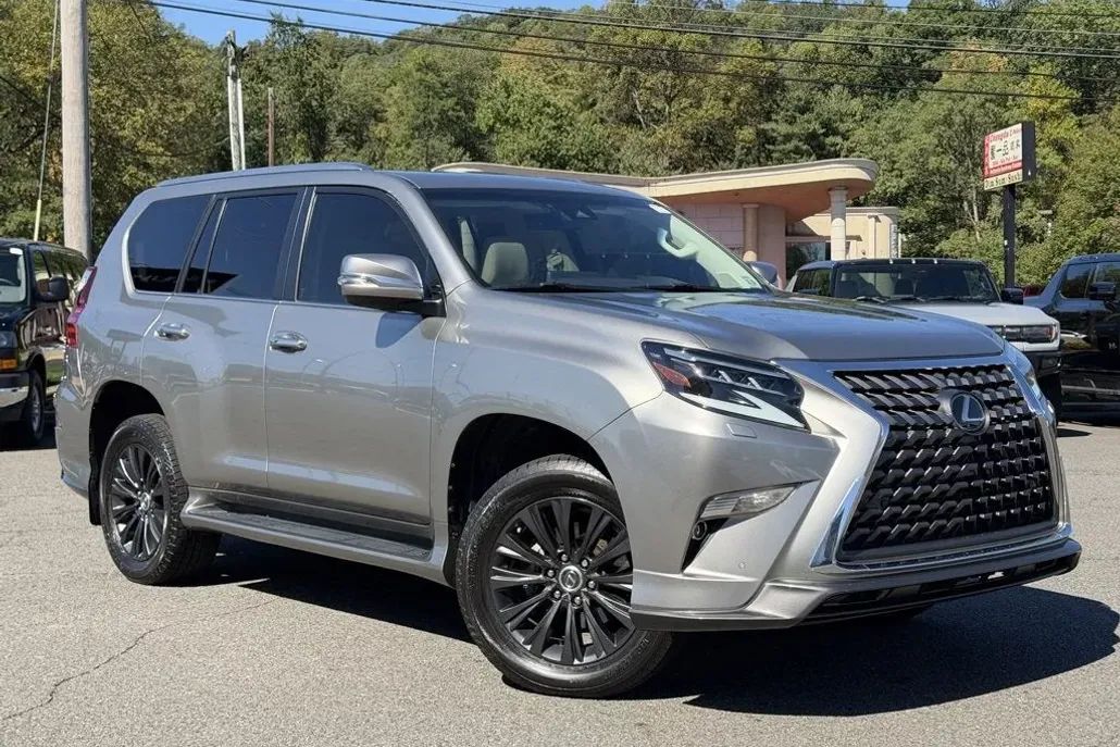 2022 Lexus GX 460 Premium photo 1