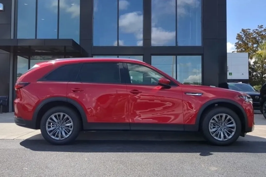 2025 Mazda CX-90 3.3 Turbo Preferred photo 1