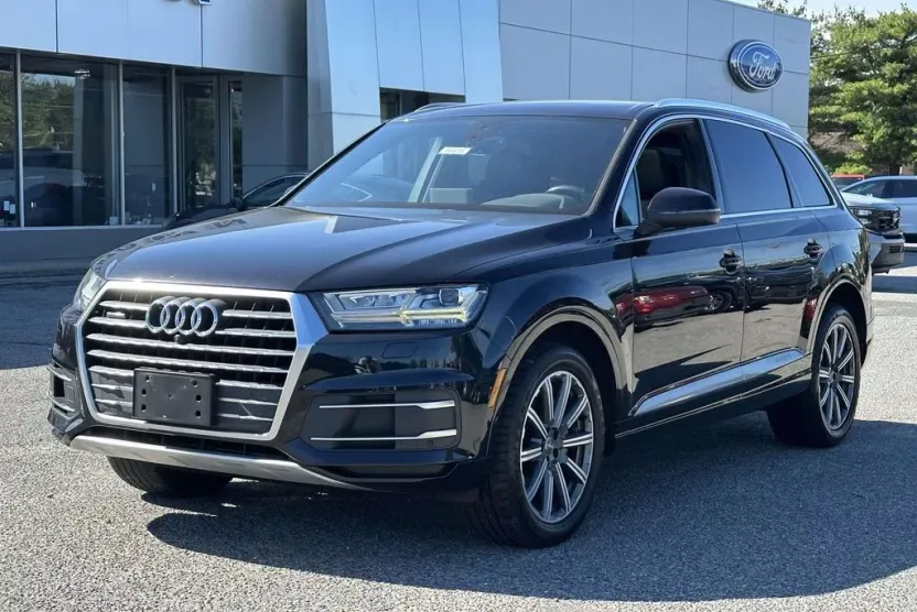 2018 Audi Q7 Premium Plus photo 1