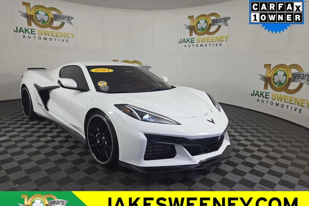 2024 Chevrolet Corvette Stingray Z06 3LZ photo 1