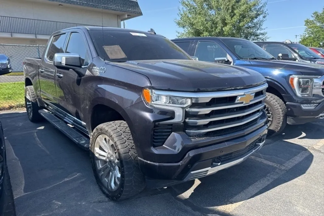 2023 Chevrolet Silverado 1500 High Country photo 1