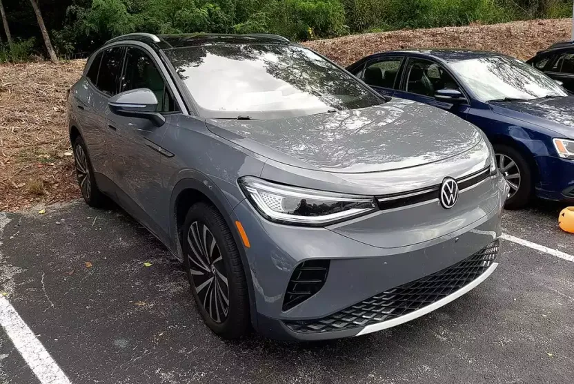 2023 Volkswagen ID.4 Pro Plus photo 1
