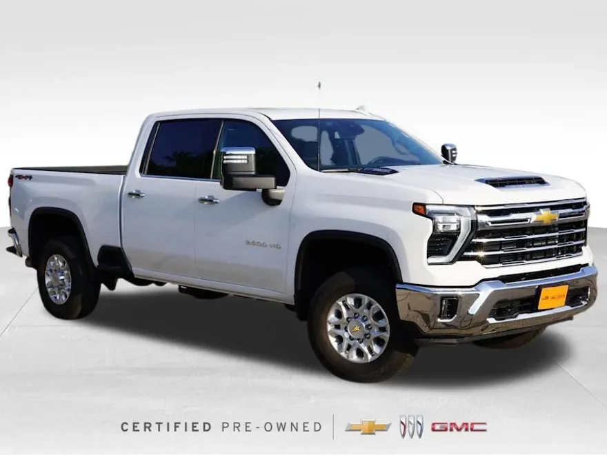 2024 Chevrolet Silverado 3500HD LTZ photo 1