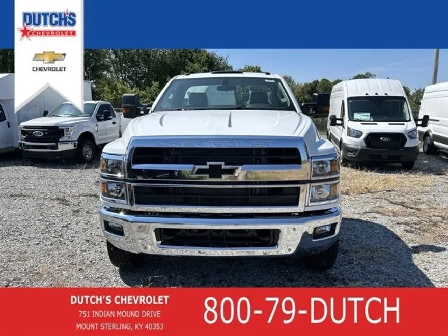 2024 Chevrolet Silverado 5500HD Work Truck photo 1