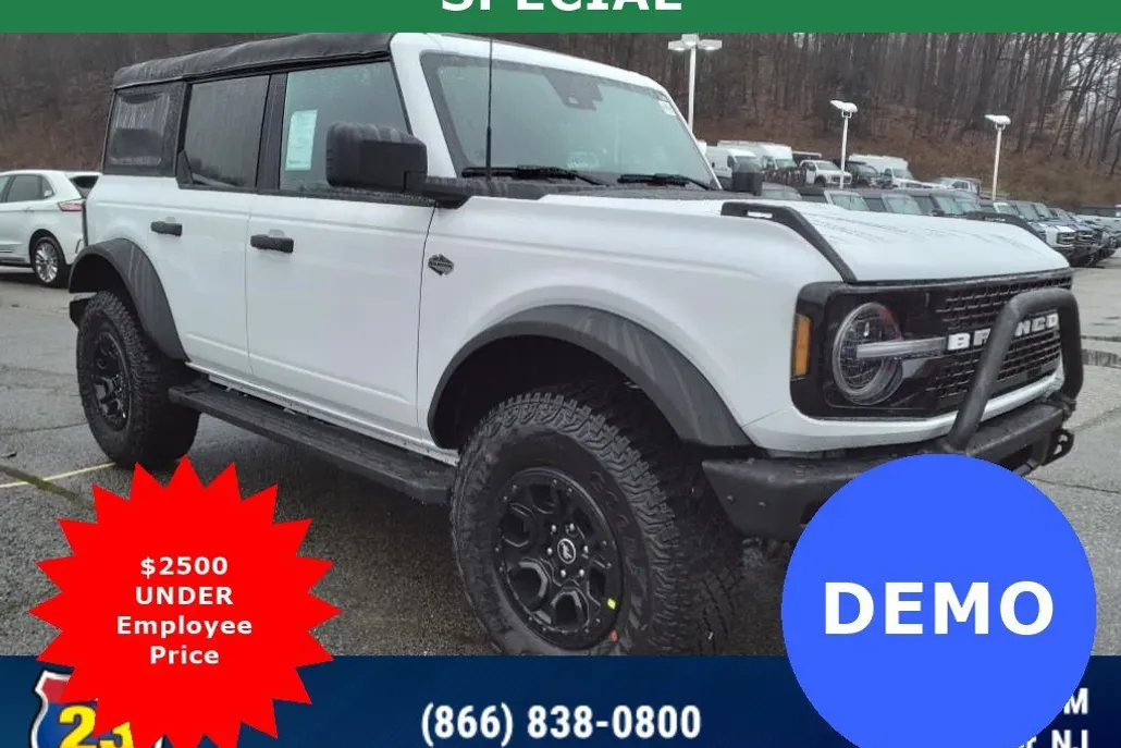 2023 Ford Bronco Wildtrak photo 1