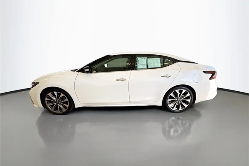 2020 Nissan Maxima Platinum photo 1