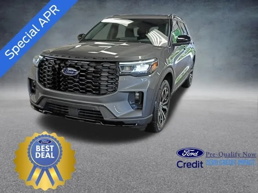 2025 Ford Explorer ST-Line photo 1
