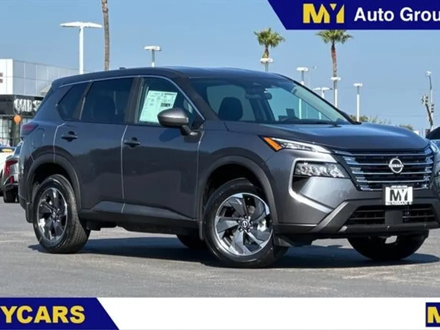 2026 Nissan Rogue SV photo 1
