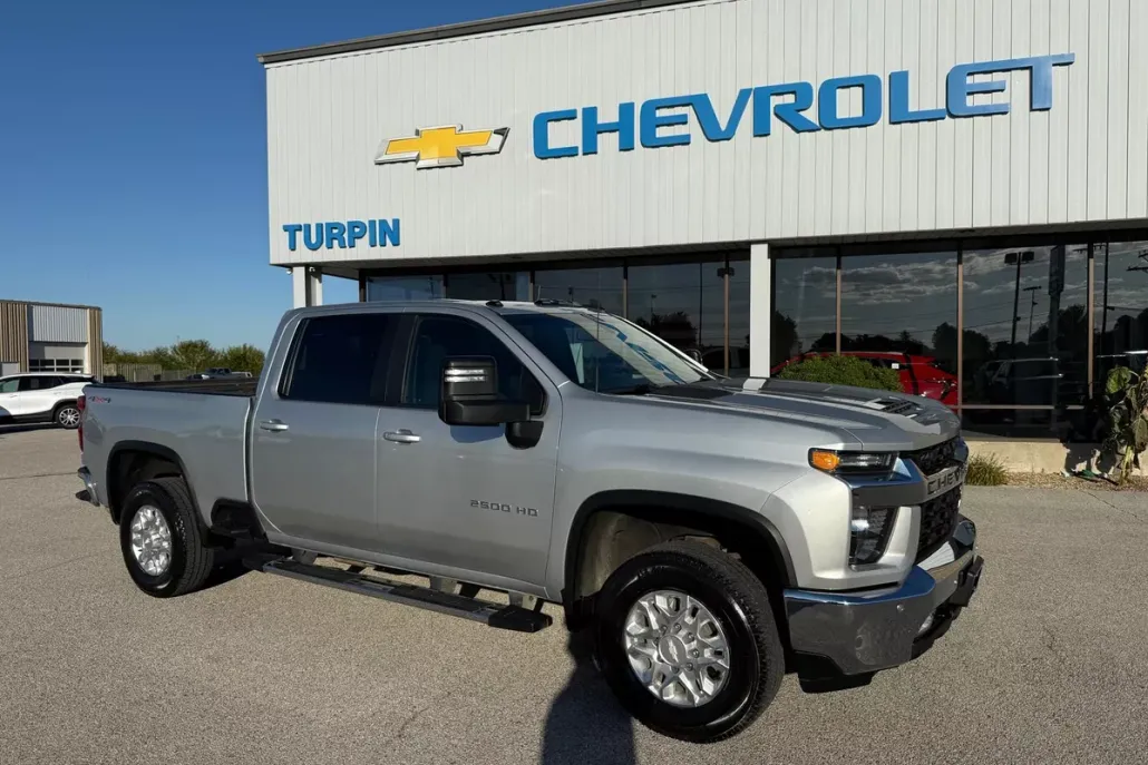 2020 Chevrolet Silverado 2500HD LT photo 1