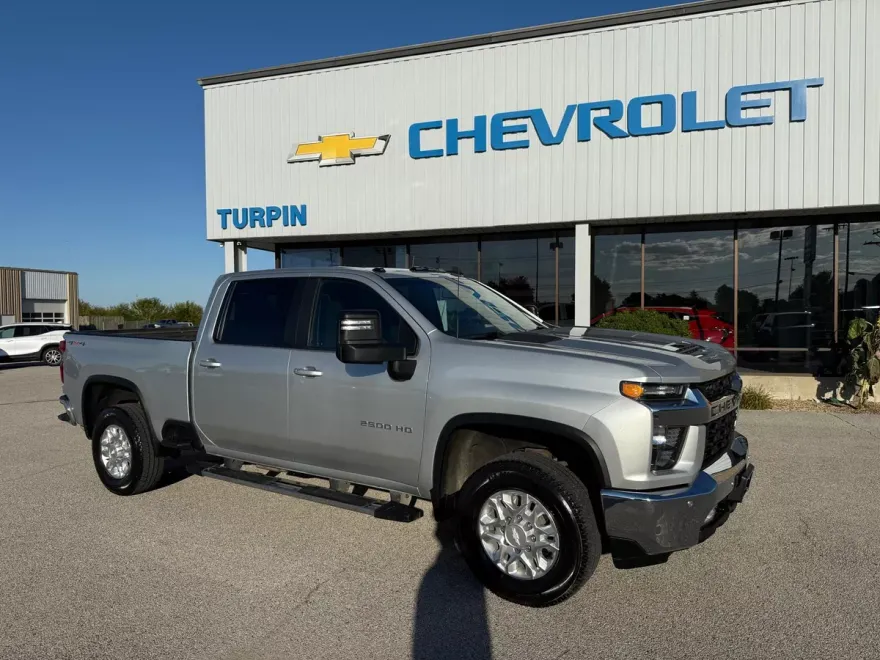 2020 Chevrolet Silverado 2500HD LT photo 1