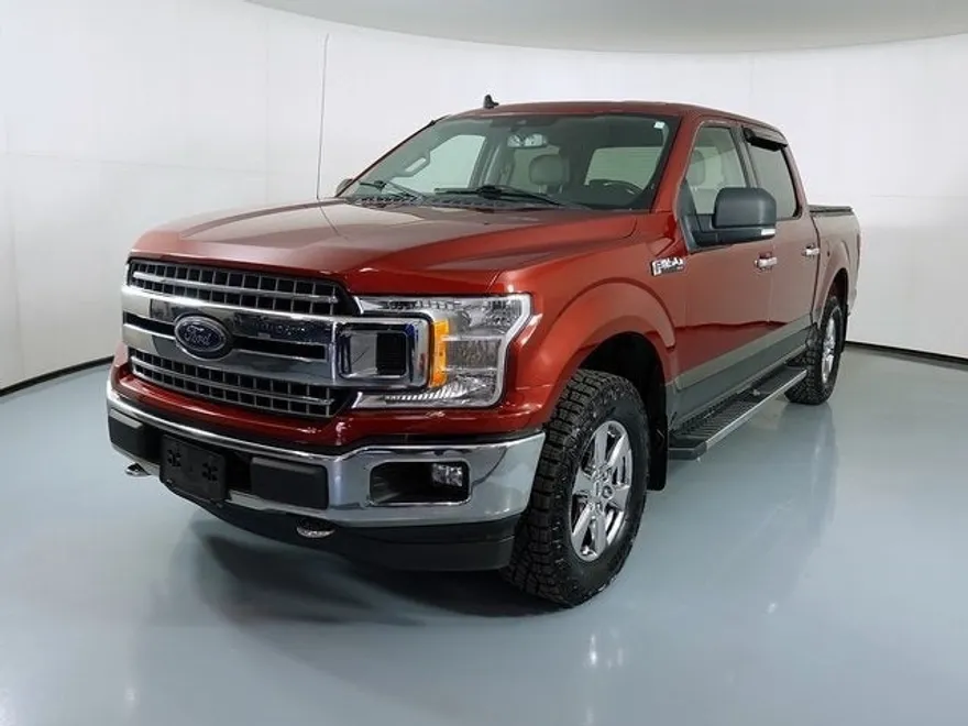 2019 Ford F-150 XLT photo 1