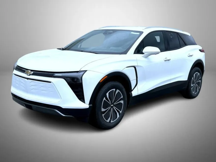 2026 Chevrolet Blazer EV photo 1