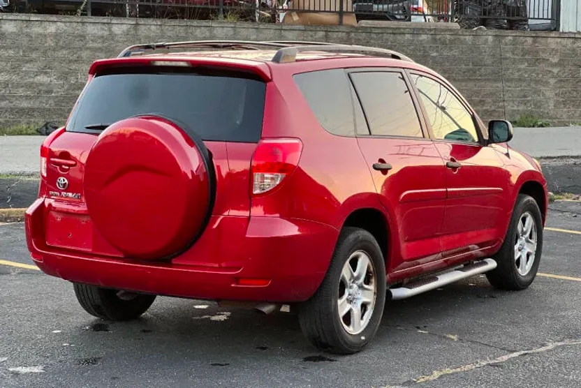 2008 Toyota RAV4 Base photo 1