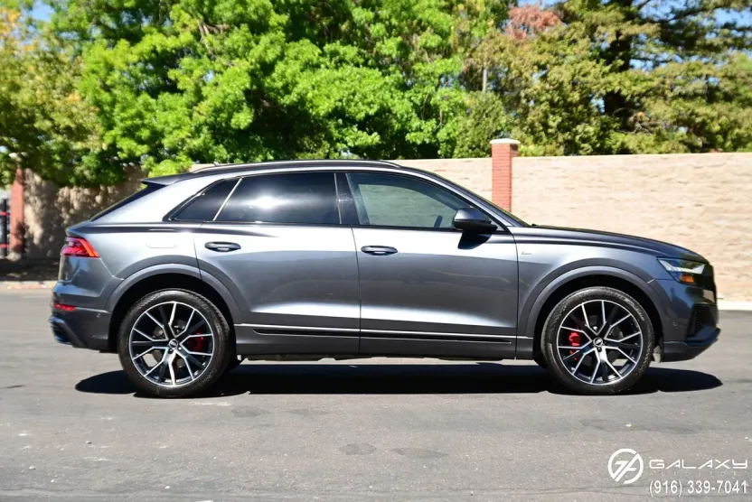2021 Audi Q8 Premium Plus 55 photo 1