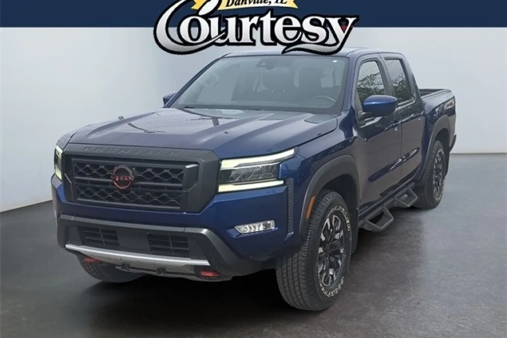 2023 Nissan Frontier PRO-4X photo 1