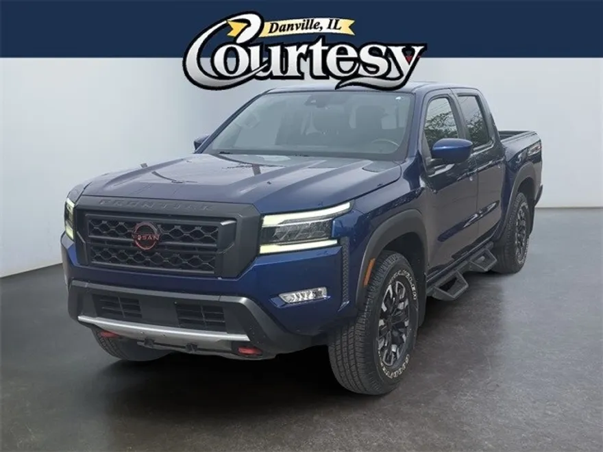 2023 Nissan Frontier PRO-4X photo 1