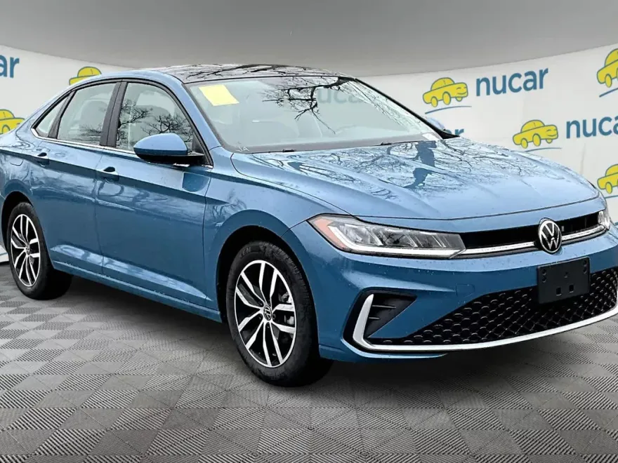 2025 Volkswagen Jetta SE photo 1