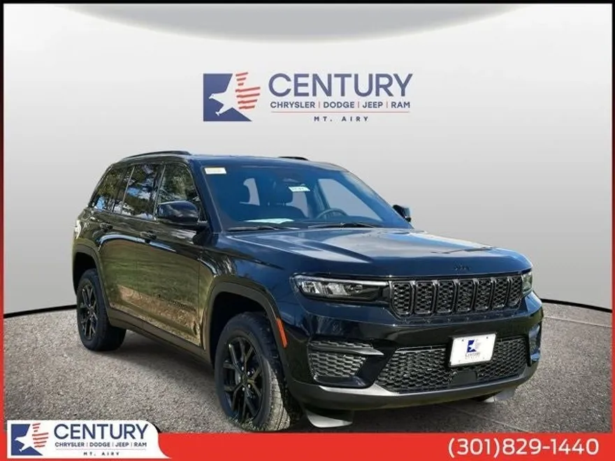 2025 Jeep Grand Cherokee Altitude photo 1