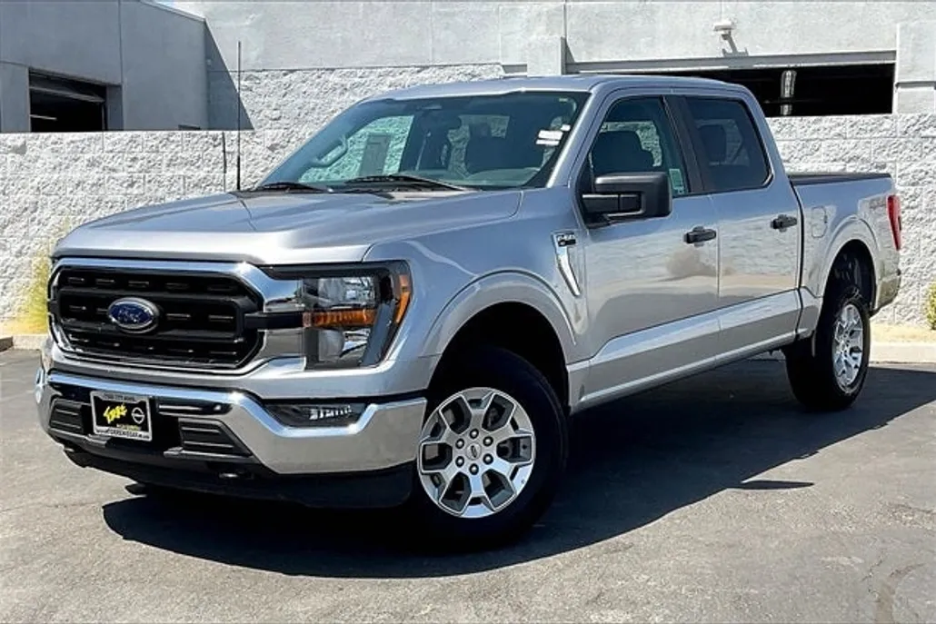 2023 Ford F-150 XLT photo 1
