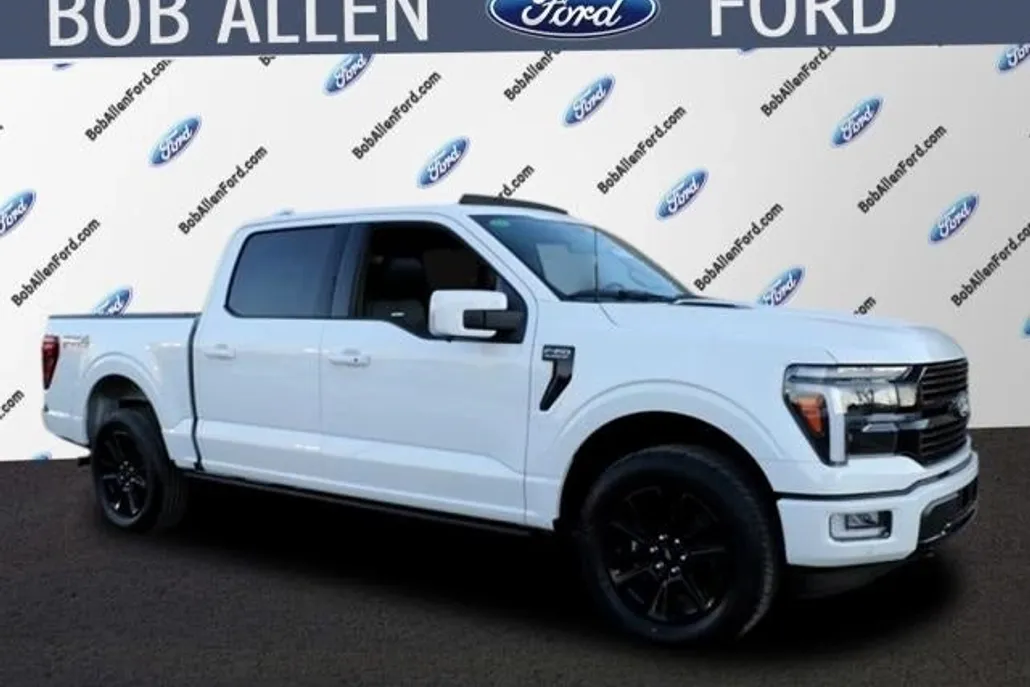 2025 Ford F-150 Platinum photo 1