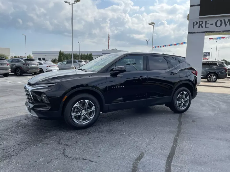2023 Chevrolet Blazer 2LT photo 1