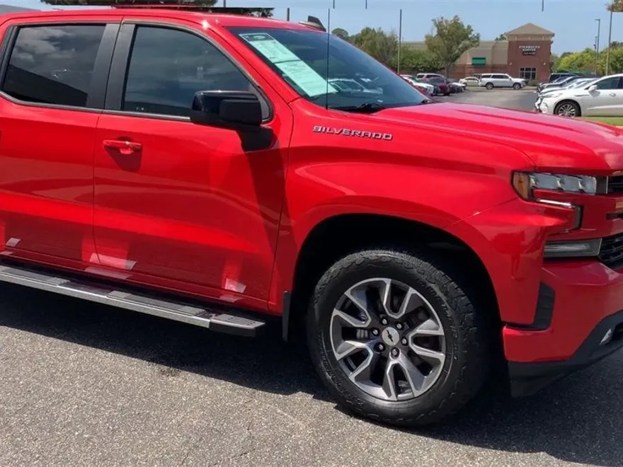 2021 Chevrolet Silverado 1500 RST photo 1