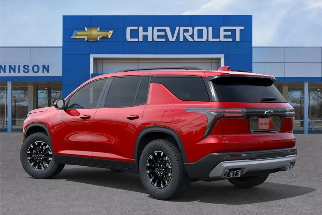 2026 Chevrolet Traverse Z71 photo 1