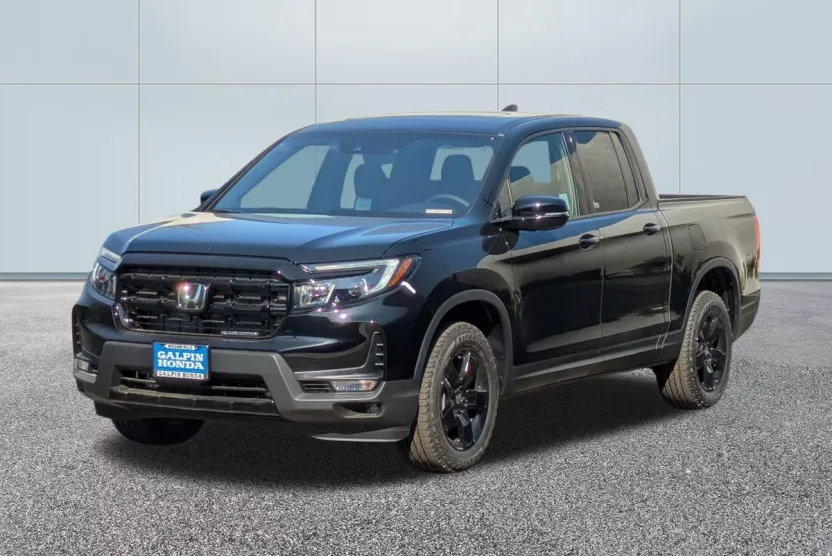 2025 Honda Ridgeline Black Edition photo 1