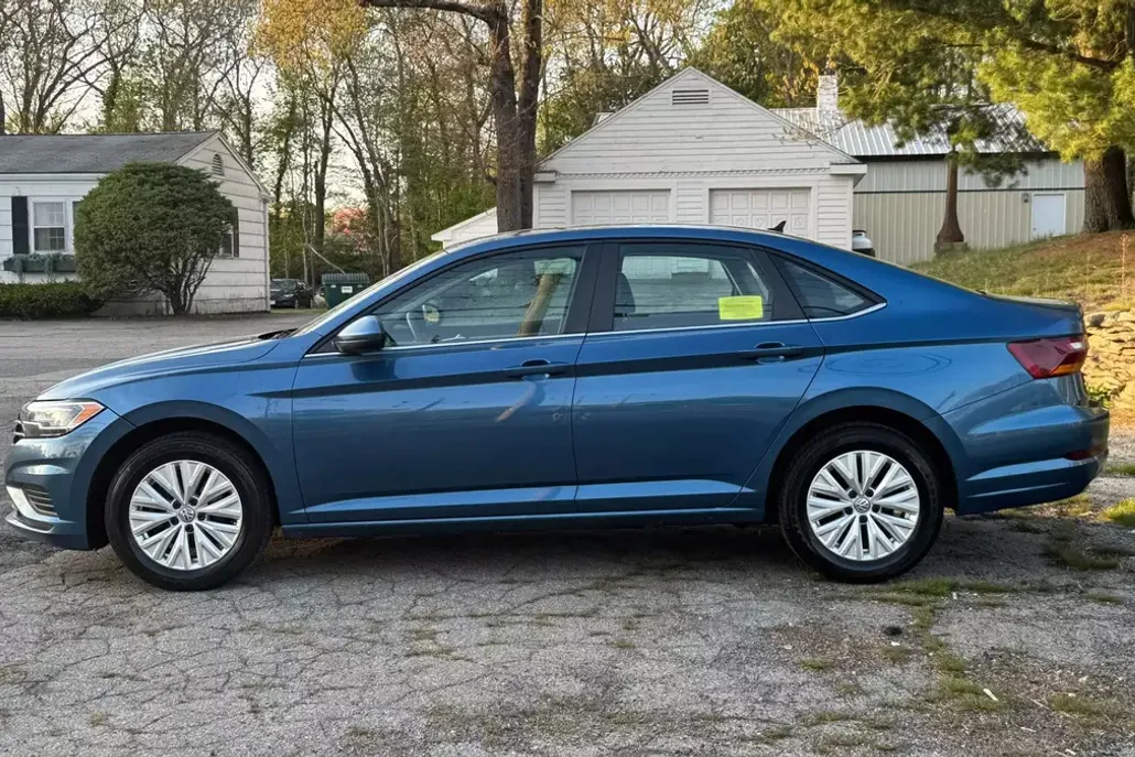 2019 Volkswagen Jetta 1.4T photo 1