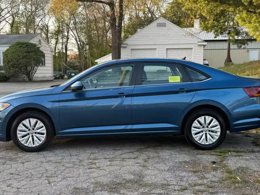 2019 Volkswagen Jetta 1.4T photo 1