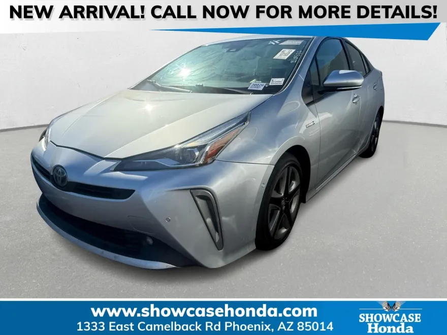 2022 Toyota Prius XLE photo 1
