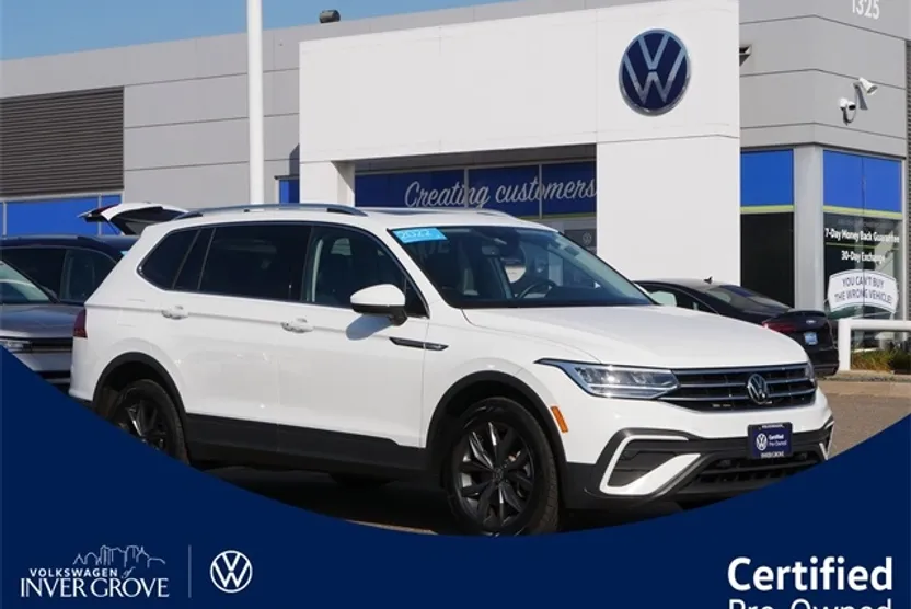 2022 Volkswagen Tiguan SE photo 1