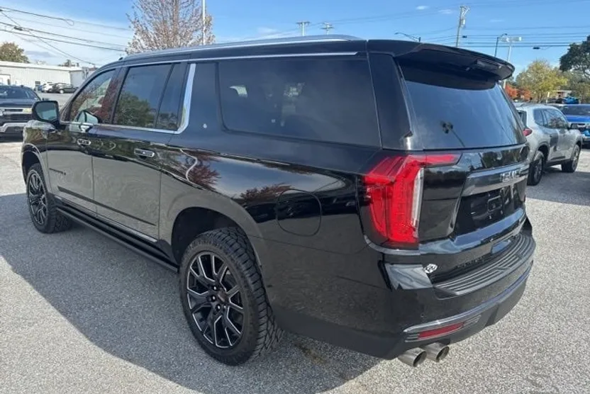 2024 Gmc Yukon XL Denali Ultimate photo 1