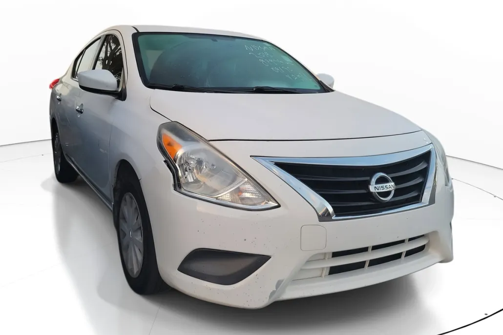 2019 Nissan Versa 1.6 SV photo 1
