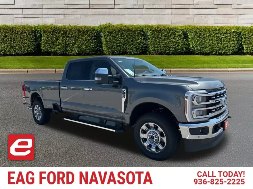 2026 Ford F-350 Lariat photo 1