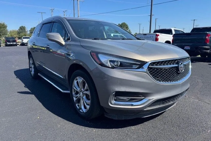2019 Buick Enclave Avenir photo 1