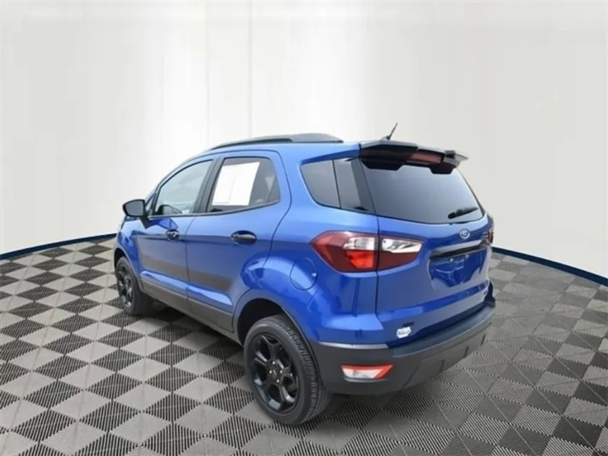 2022 Ford EcoSport SES photo 1