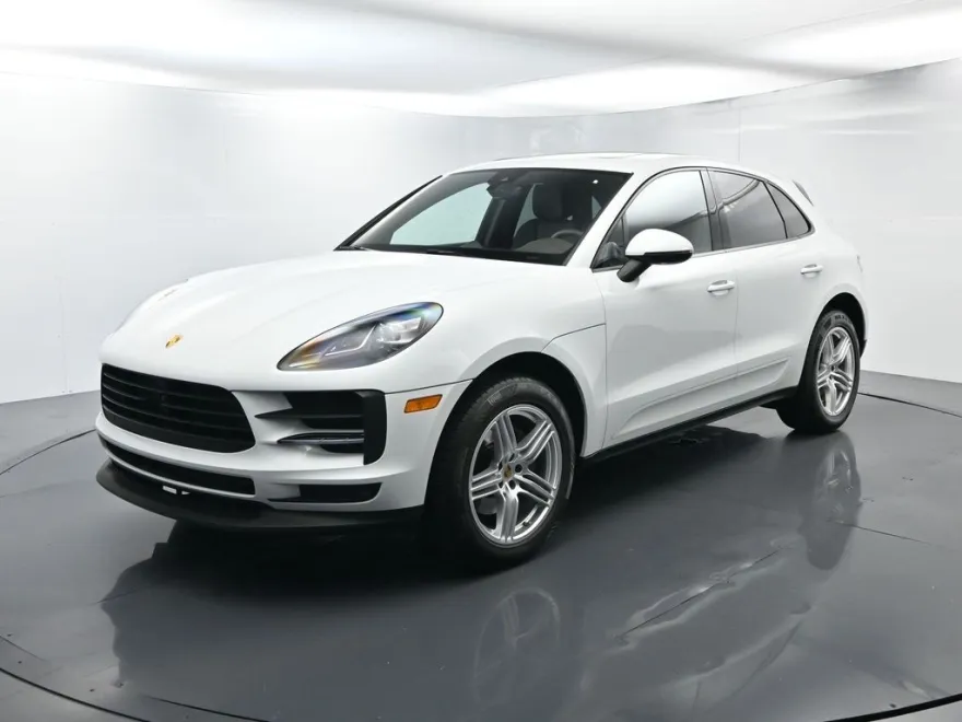 2020 Porsche Macan Base photo 1