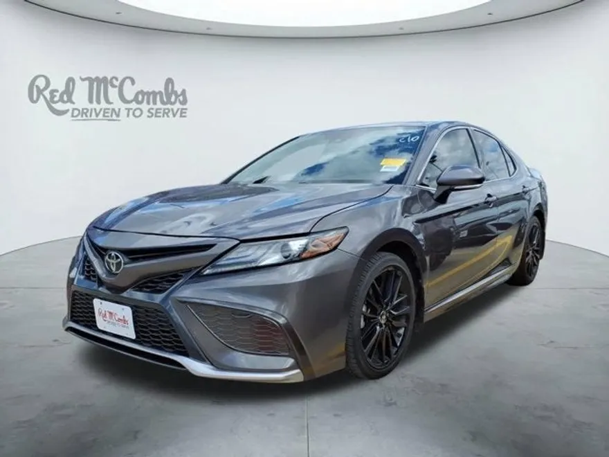 2021 Toyota Camry XSE photo 1