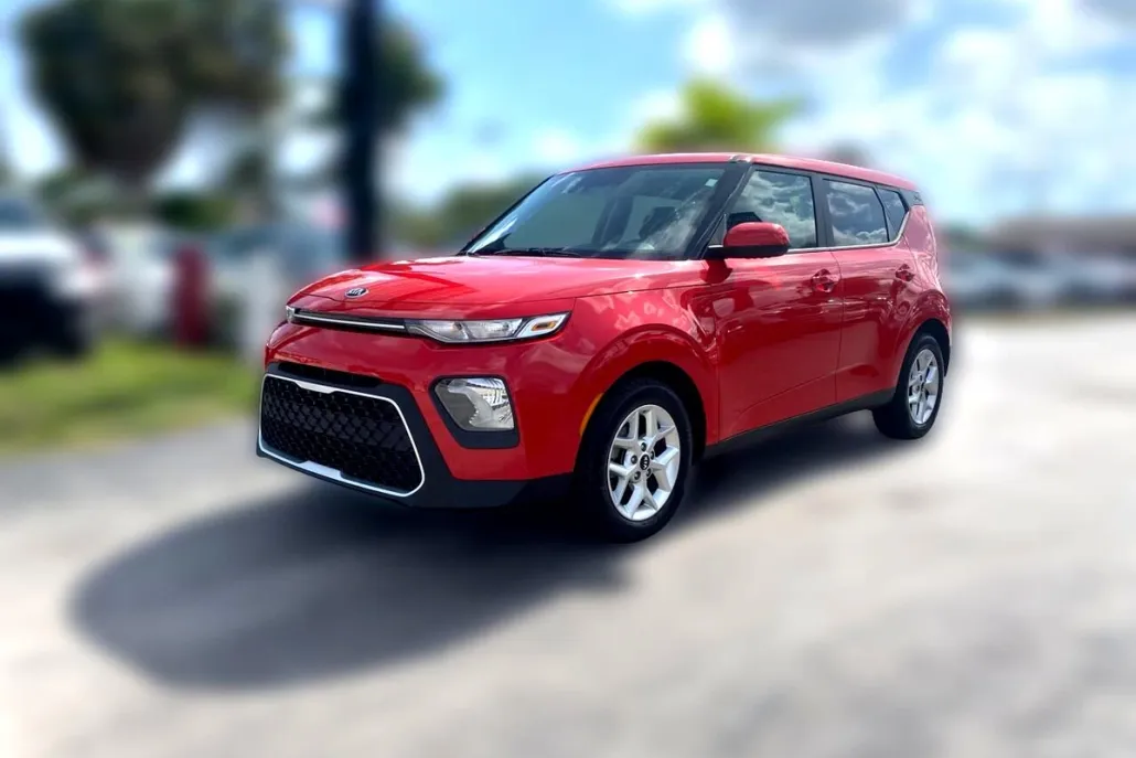 2020 Kia Soul LX photo 1